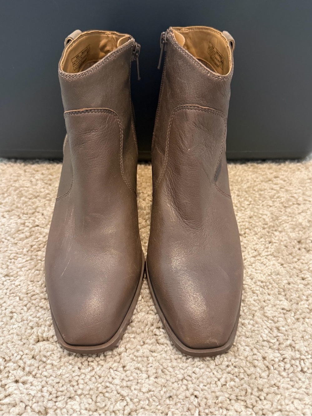 Vionic Regan Chocolate Brown Leather Ankle Booties Women’s Size 6 Comfort